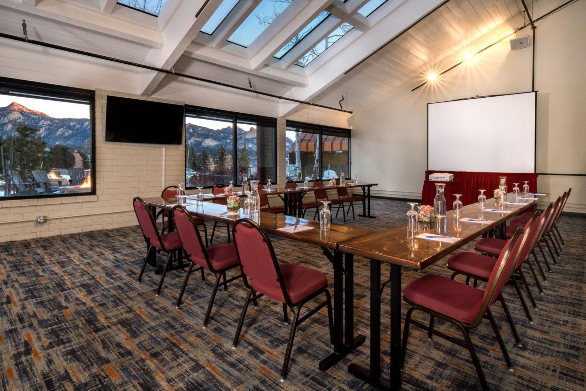 Holiday Inn Estes Park By Ihg Екстериор снимка